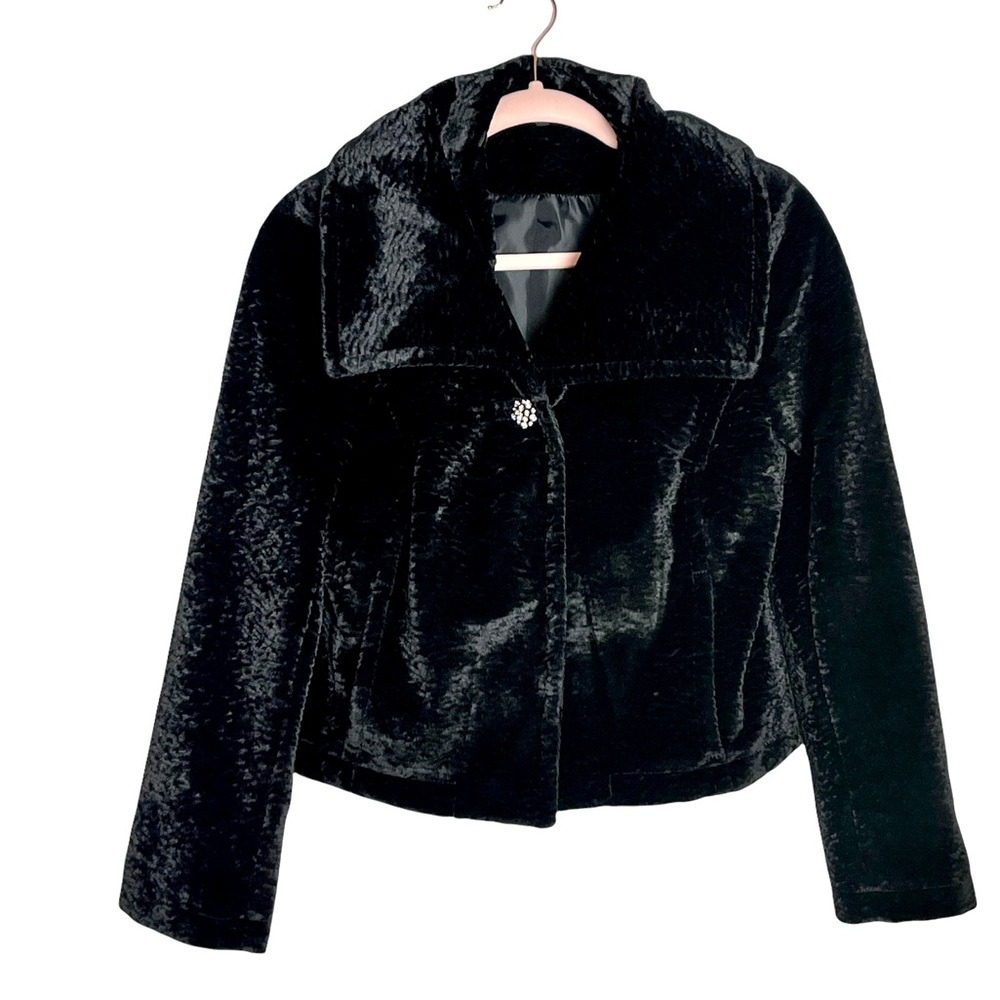 Vintage look Ambition rhinestone carpet coat